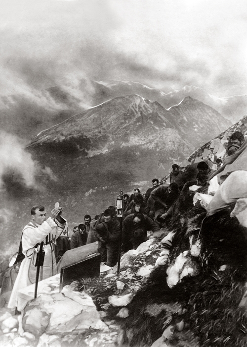 messa-in-trincea-foto-carlo-balellicollezione-famiglia-balelli-1